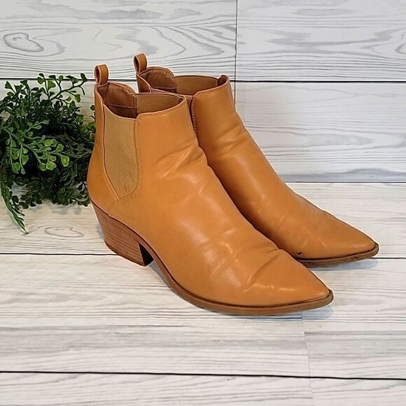 Universal Thread ankle booties - tan Women's Size 11 - Picture 1 of 11